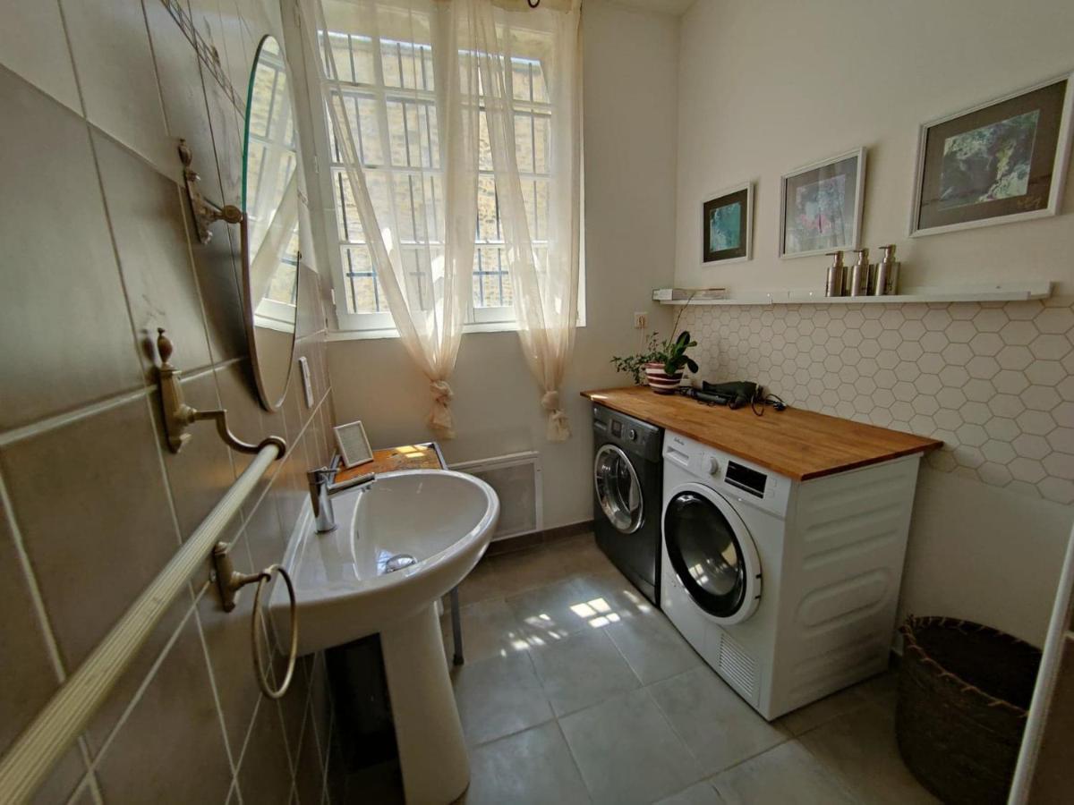 L'Empire D'Essences Appartement Valréas Екстериор снимка