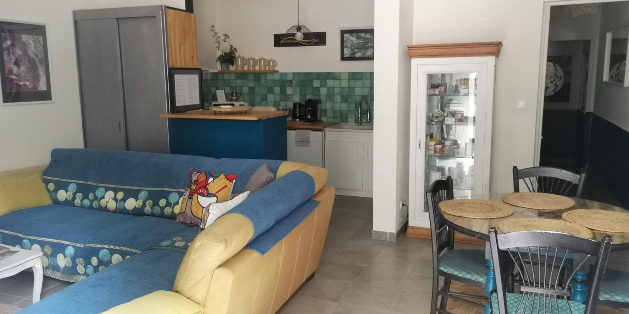 L'Empire D'Essences Appartement Valréas Екстериор снимка